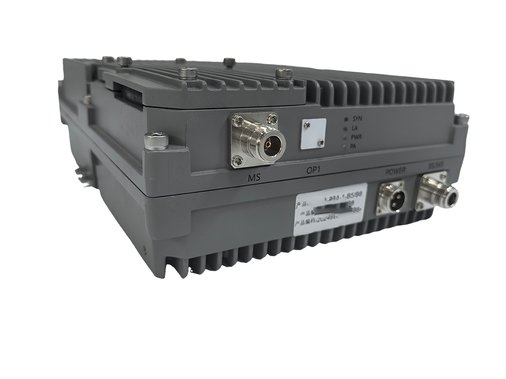  西林三频手机信号接收器2000㎡